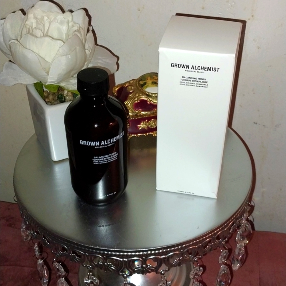 NIB NEW!! Grown Alchemist Balancing Toner with Rose, Ginseng, and Chamomile